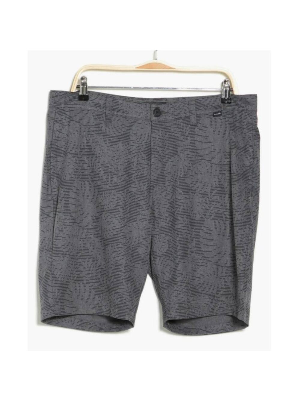 NWT Travis Mathew Go Fish Stretch Shorts - 42 - heather grey pinstripe - 42
